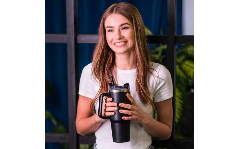 Kubek termiczny Memphis 900 ml, czarny