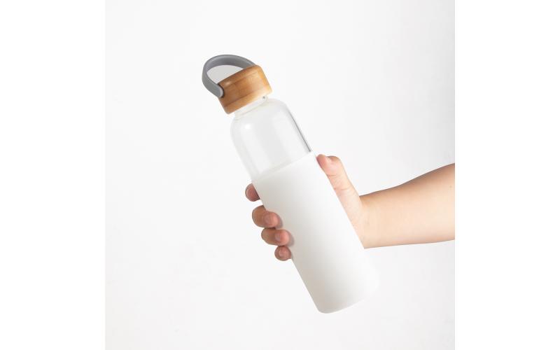 Szklana butelka Refresh 560 ml, biały