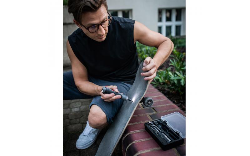 Wkrętak akumulatorowy Bruno, czarny