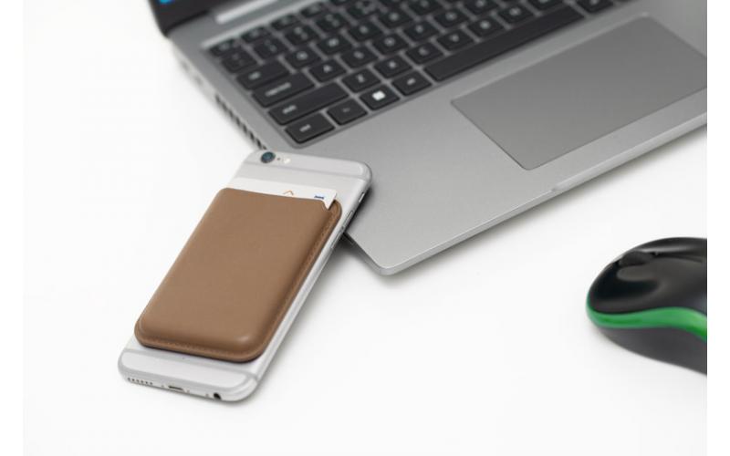 Magnetyczny portfel na telefon MAGILO