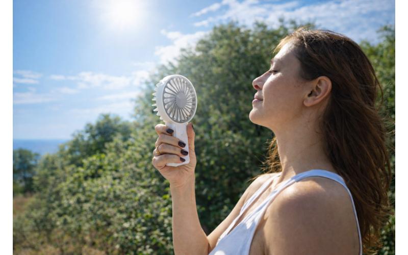 Wentylator podręczny BREEZI